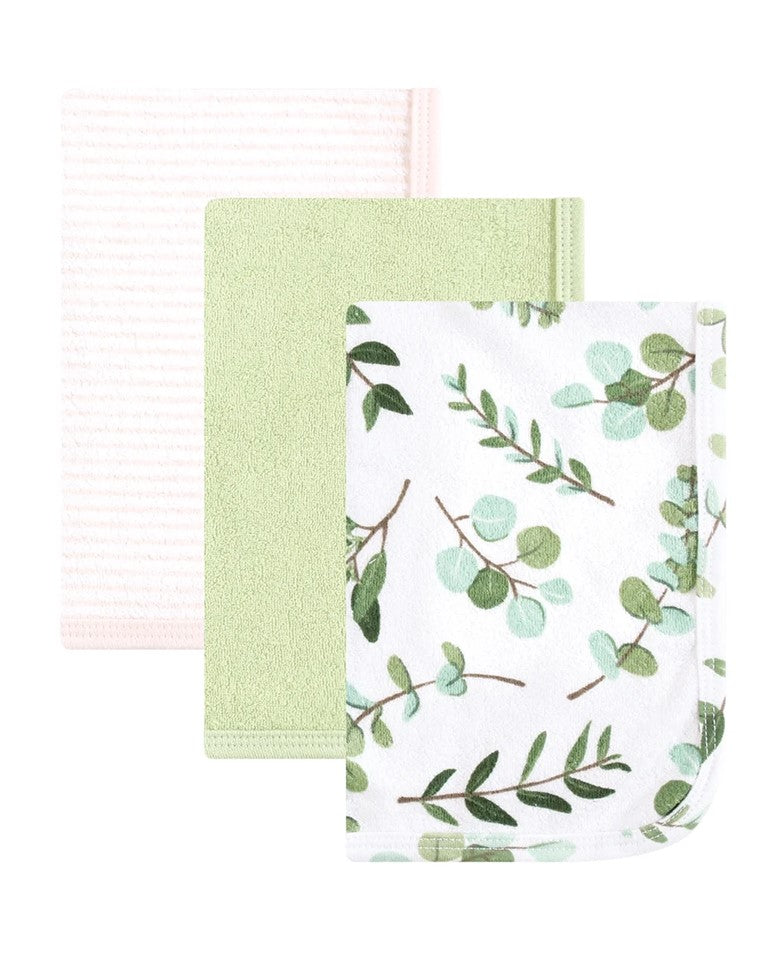 25-Piece Shower Gift Set